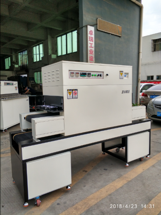 箱式自動(dòng)UV機(jī) 箱式自動(dòng)UV機(jī)
